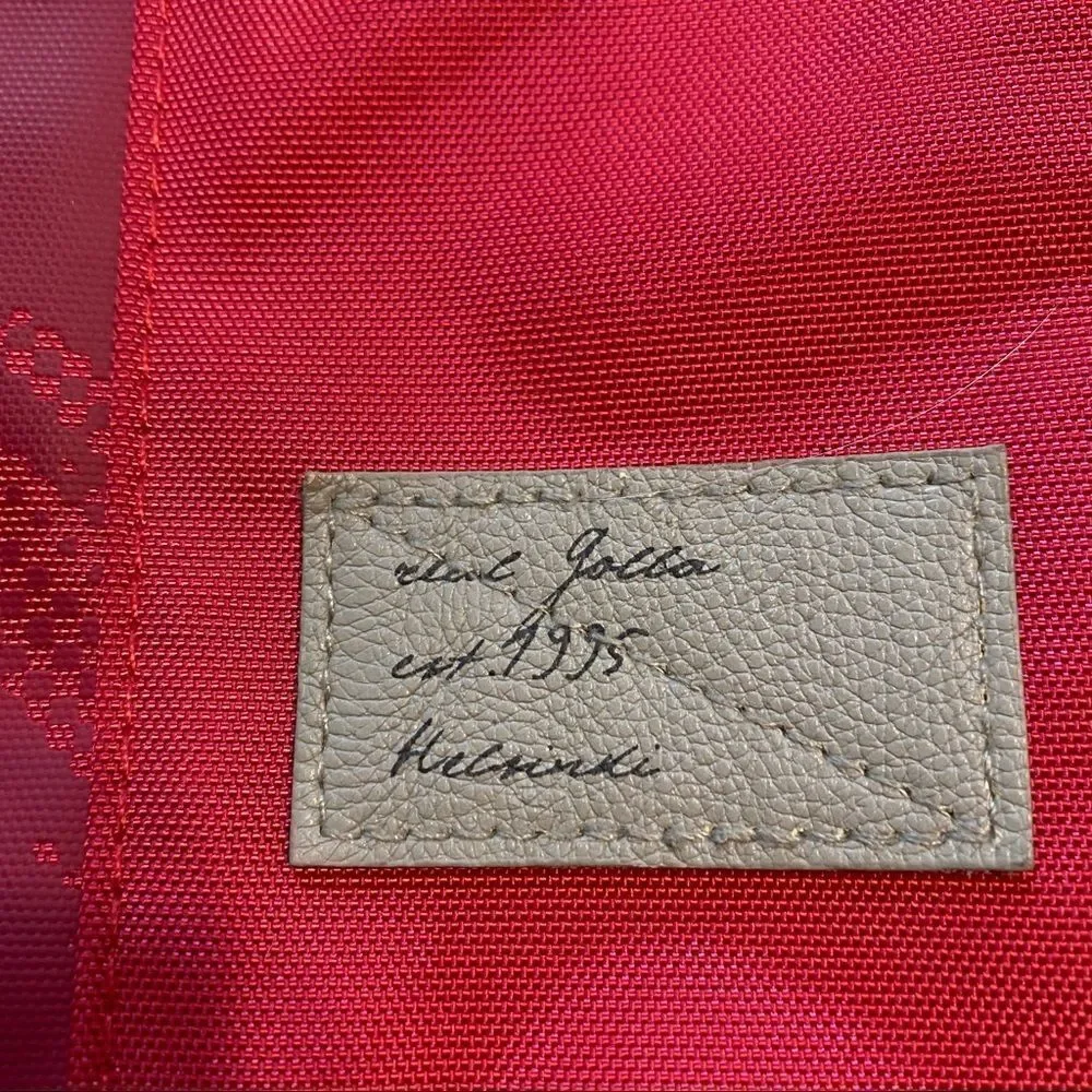 Golla Pink Padded Computer Case - Picture 3 of 12